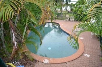 Crab Claw Island Hotel Bynoe Harbour Exterior photo
